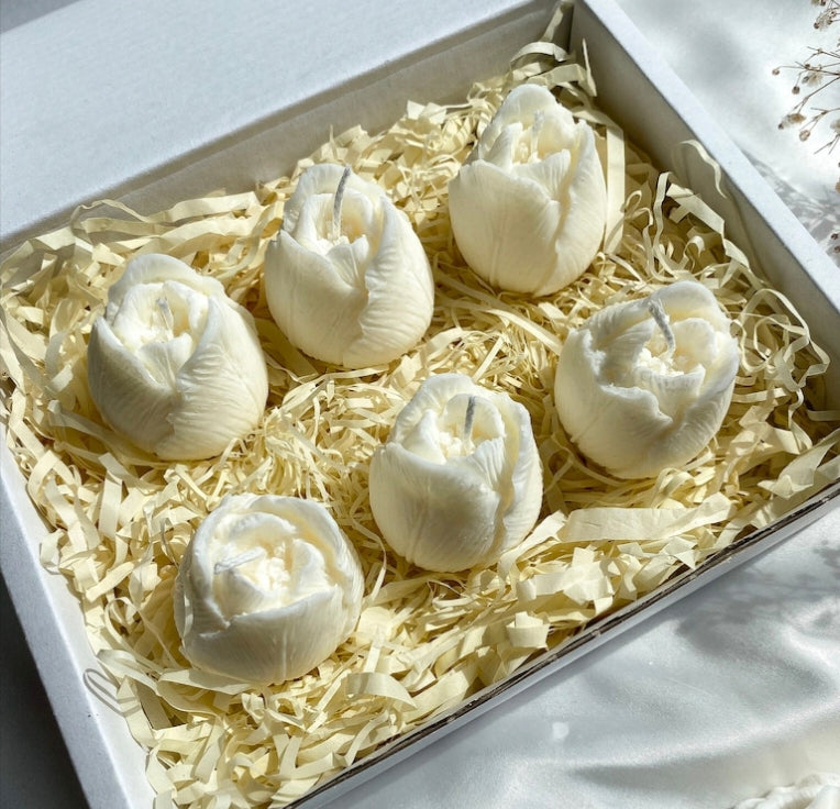 Tulip Bud Candle Set – 6 Mini Soy Candles in Gift Box, Bridal Shower Gift, Wedding Favor, Handmade Floral Candles for Elegant Gifting