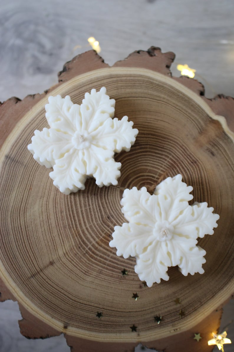 Snowflake Candle  4 PC - Decoration Winter Candle - Home Décor - Gift Set