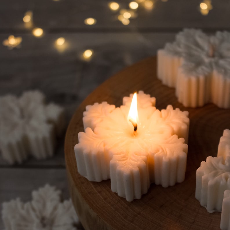 Snowflake Candle  4 PC - Decoration Winter Candle - Home Décor - Gift Set