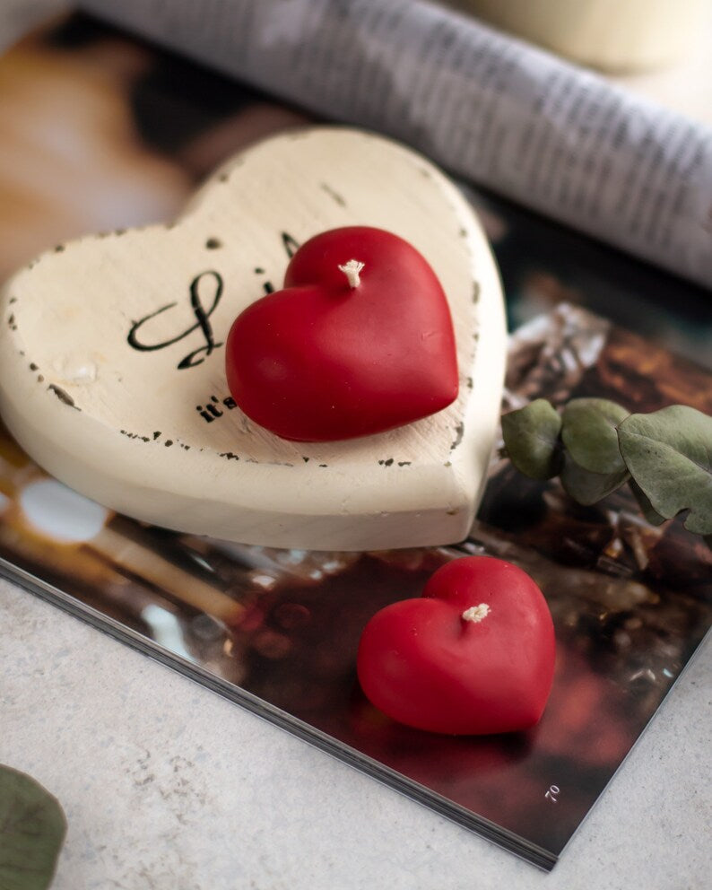 Red Heart Gift Candle Set of 4 - Paraffin wax Rose Scented Candle - Heart Shaped Candle - Wedding Favor Candle - Romantic Valentines Heart